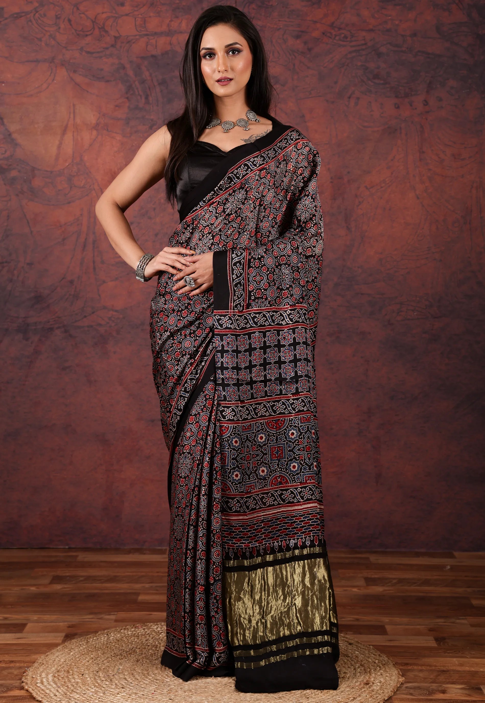 Black Modal Silk Saree With Blouse Piece - Adi Akshoy & Co.