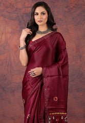 Wine Red Kantha Silk Saree With Blouse Piece - Adi Akshoy & Co.