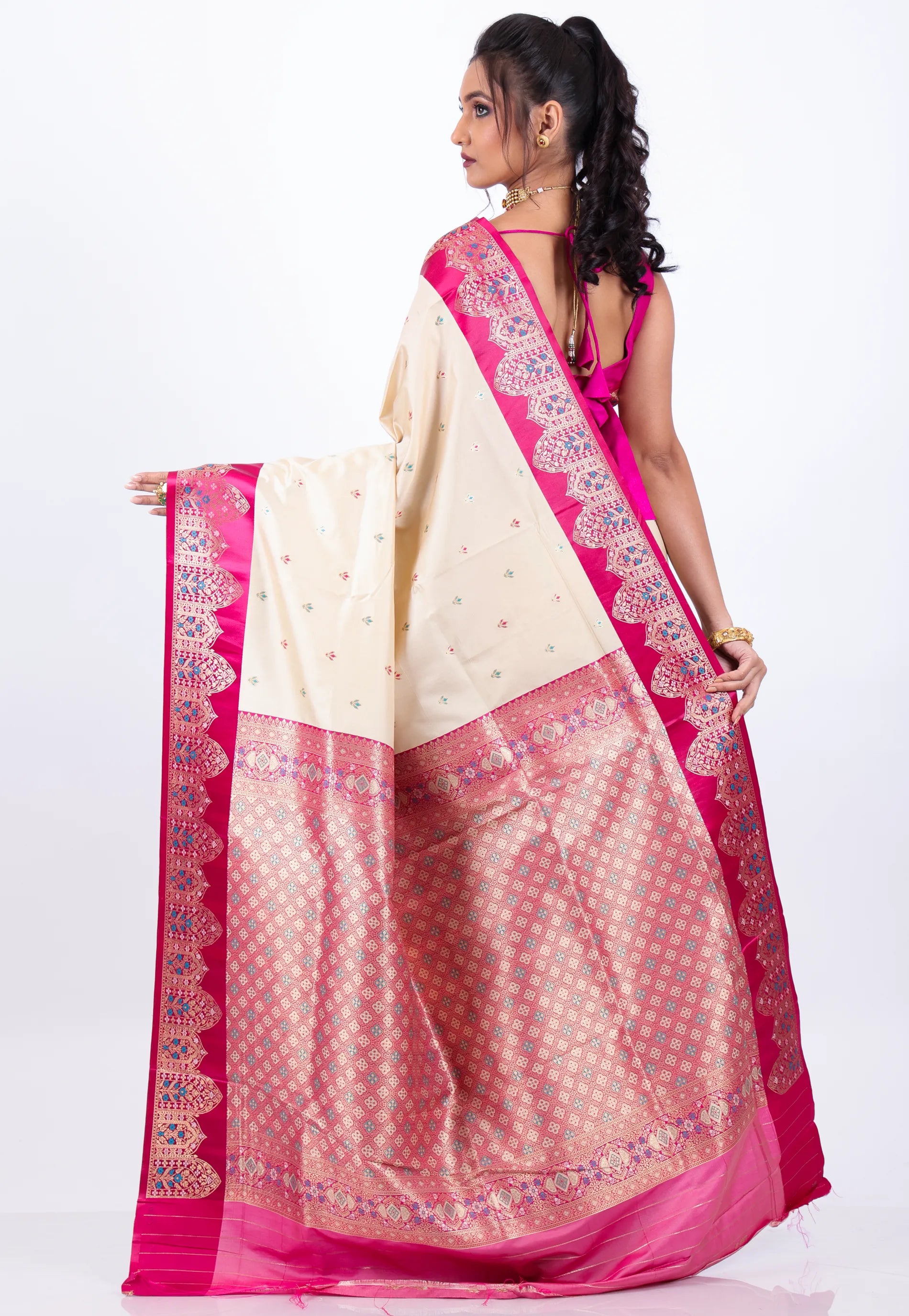 Beige Mashru with Rani Border Silk Saree with Blouse Piece - Adi Akshoy & Co.
