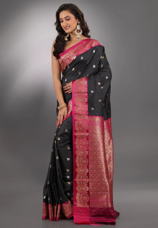 Black with Rani Border Kanjivaram Silk Saree With Blouse Piece - Adi Akshoy & Co.