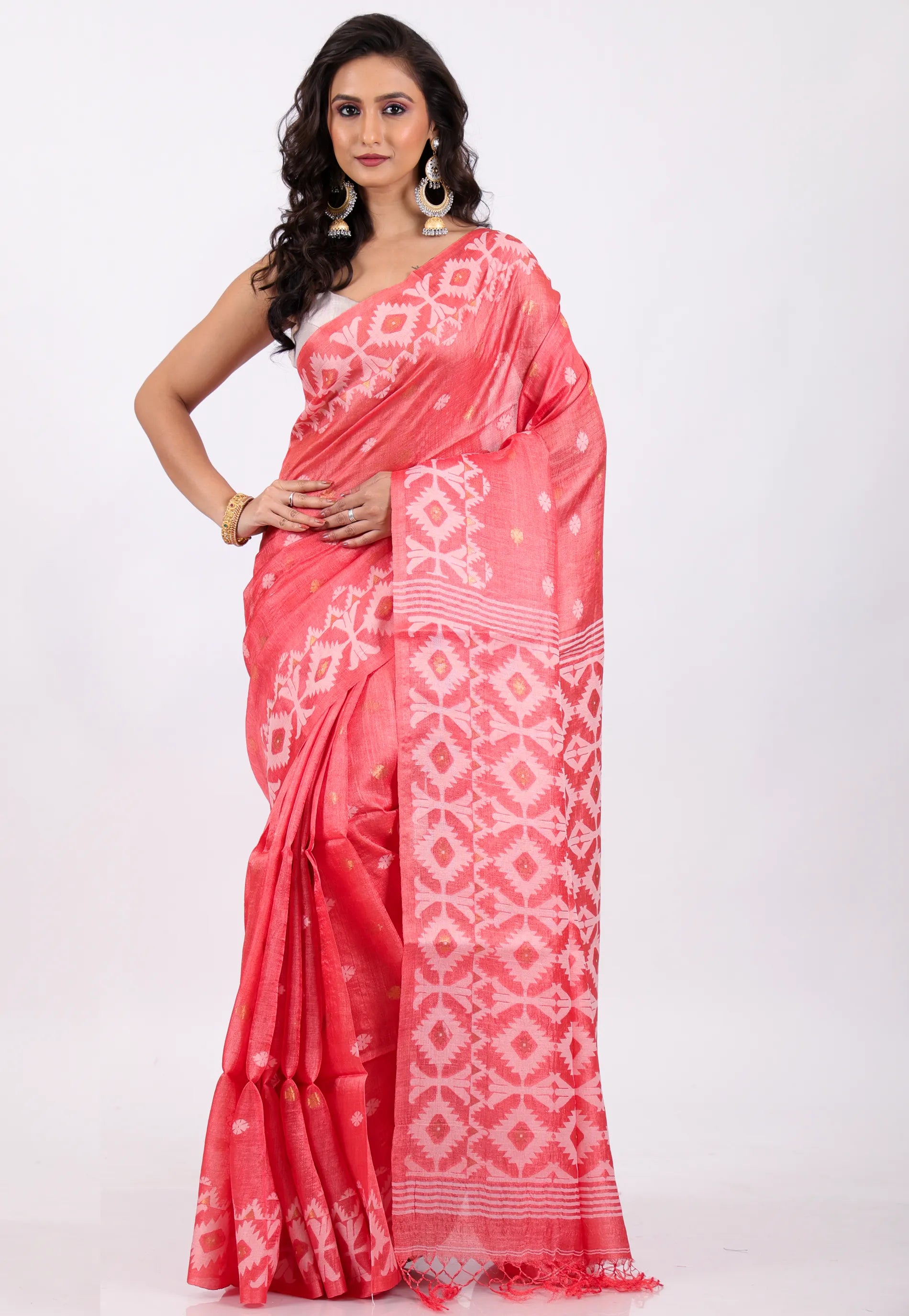 Vibrant Pink Pure Tussar Dhakai Jamdani Saree with Blouse Piece - Adi Akshoy & Co.