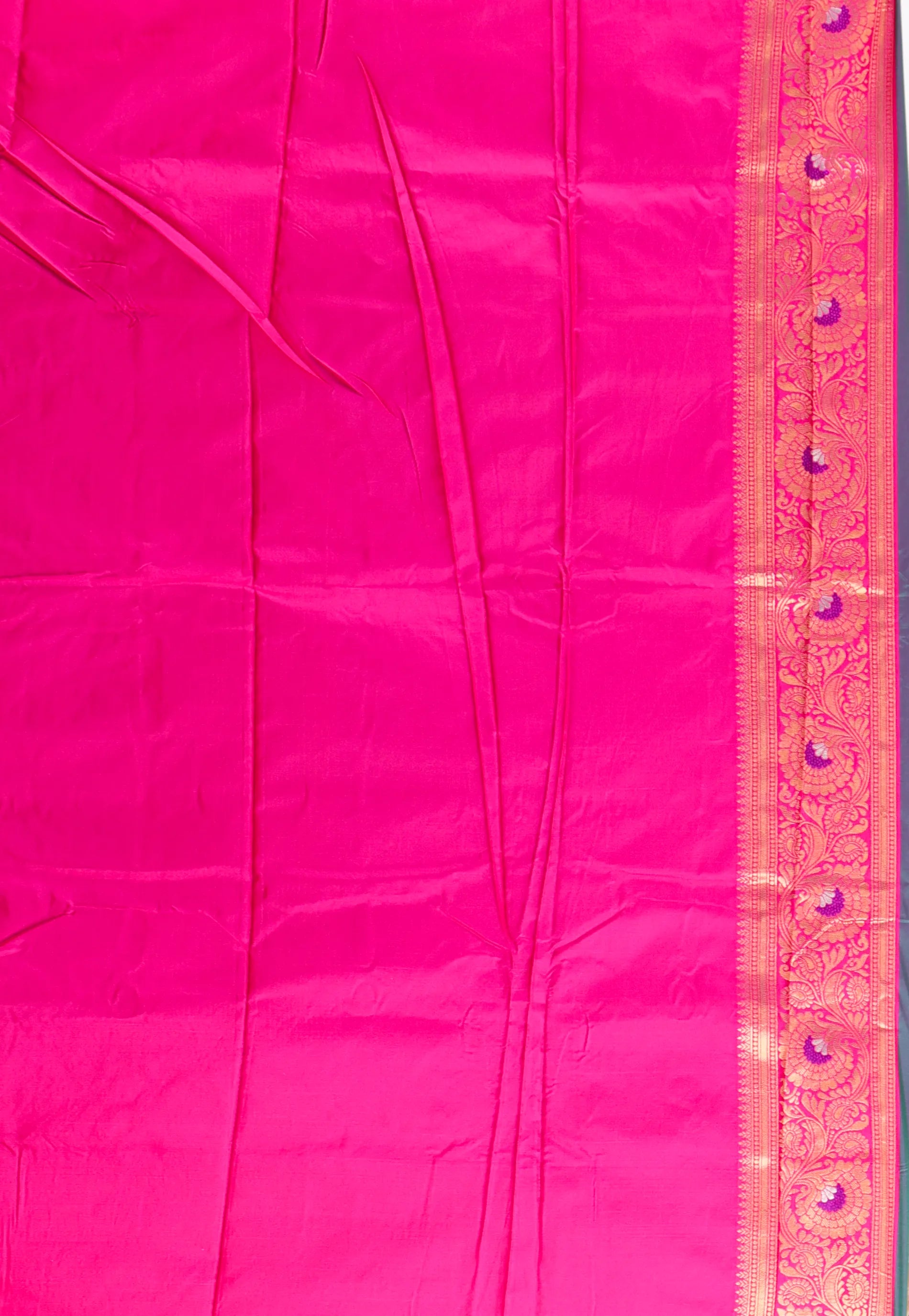 Cross Green Kanjivaram Silk Saree With Blouse Piece - Adi Akshoy & Co.