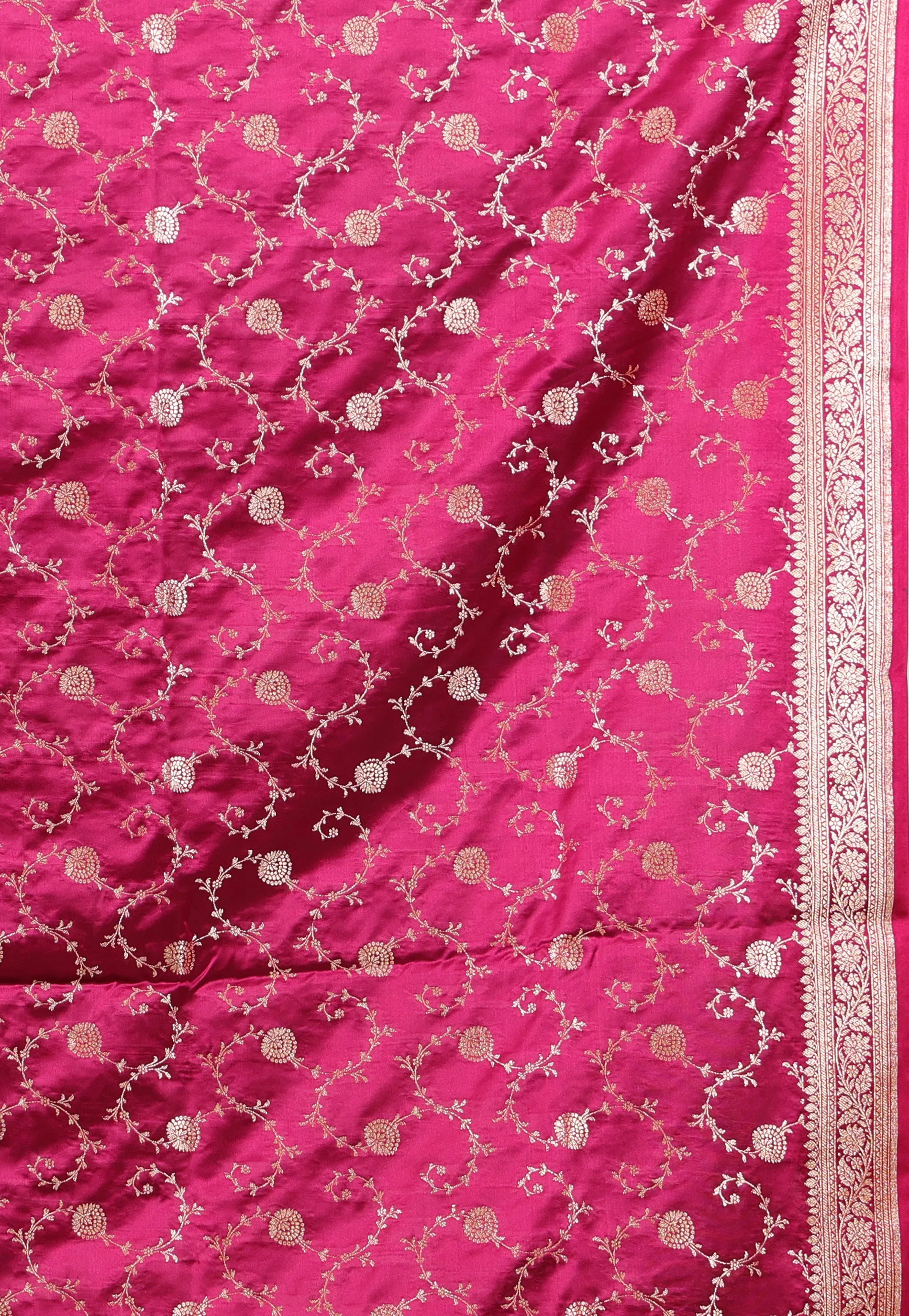 Magenta with Zari work Wedding Banarasi Saree with Blouse Piece - Adi Akshoy & Co.
