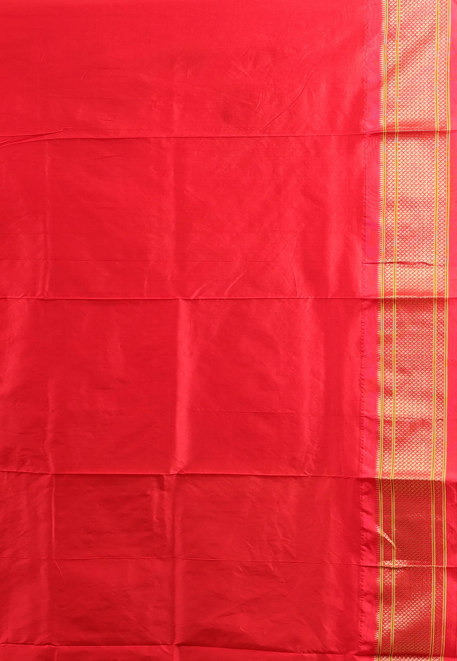 Cross Pesta Green with Red Border Pure Paithani Silk Saree With Blouse Piece - Adi Akshoy & Co.