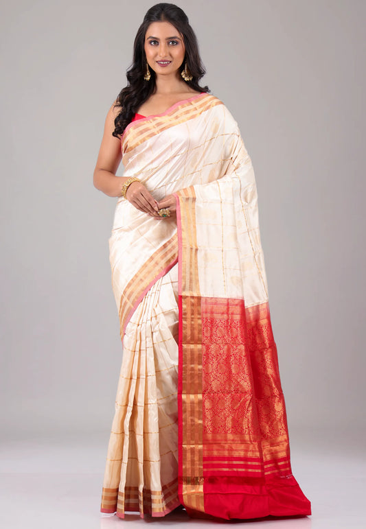 Cream with Red Anchal Pure Kanjivaram Silk Saree With Blouse Piece - Adi Akshoy & Co.
