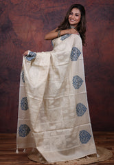 Silver White Tussar Kantha Silk Saree With Blouse Piece - Adi Akshoy & Co.