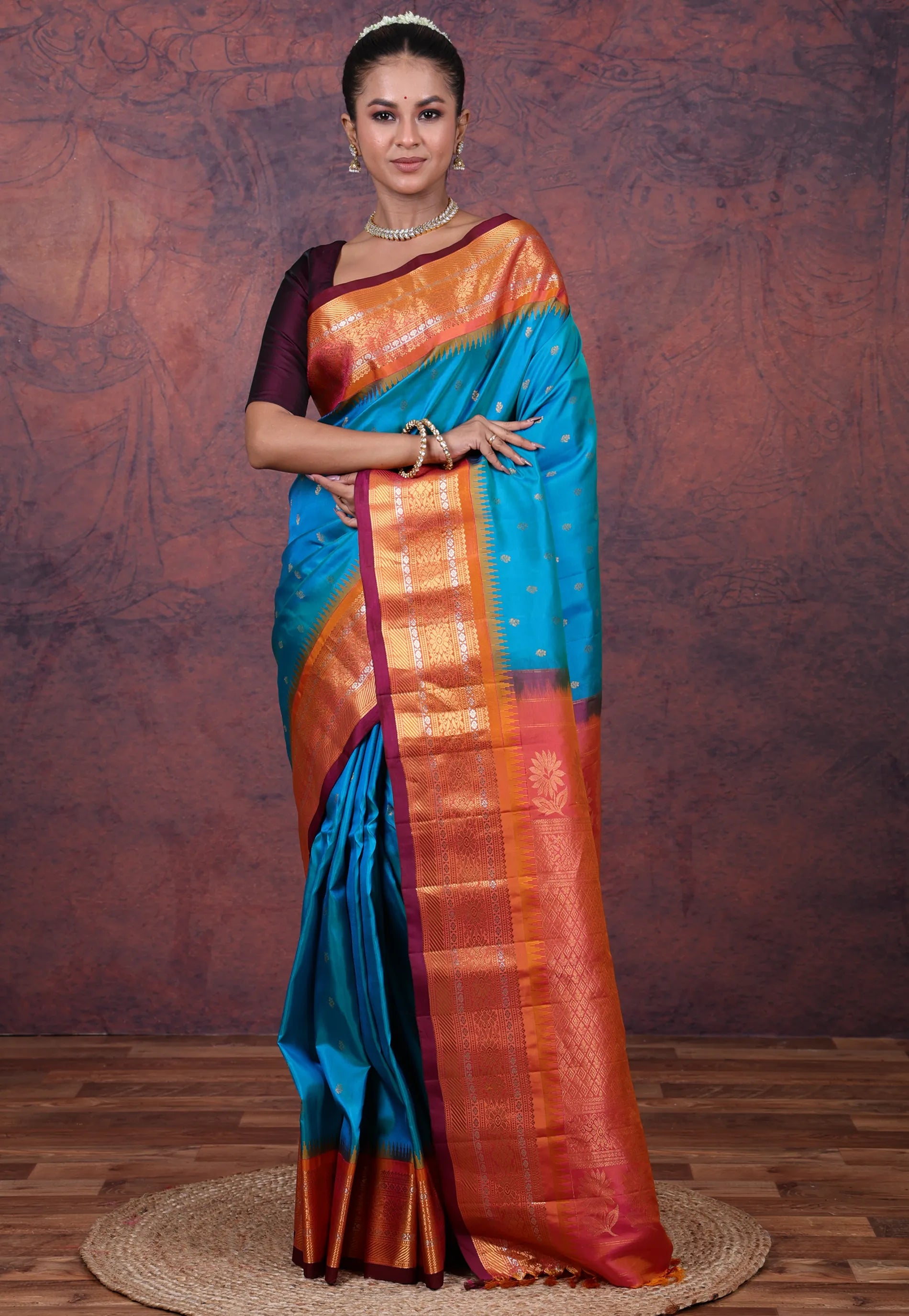 Turquoise Blue Pure Gadwal Silk Saree With Blouse Piece - Adi Akshoy & Co.