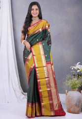 Cross Bottle Green Pure Kanjivaram Silk Saree with Blouse Piece - Adi Akshoy & Co.