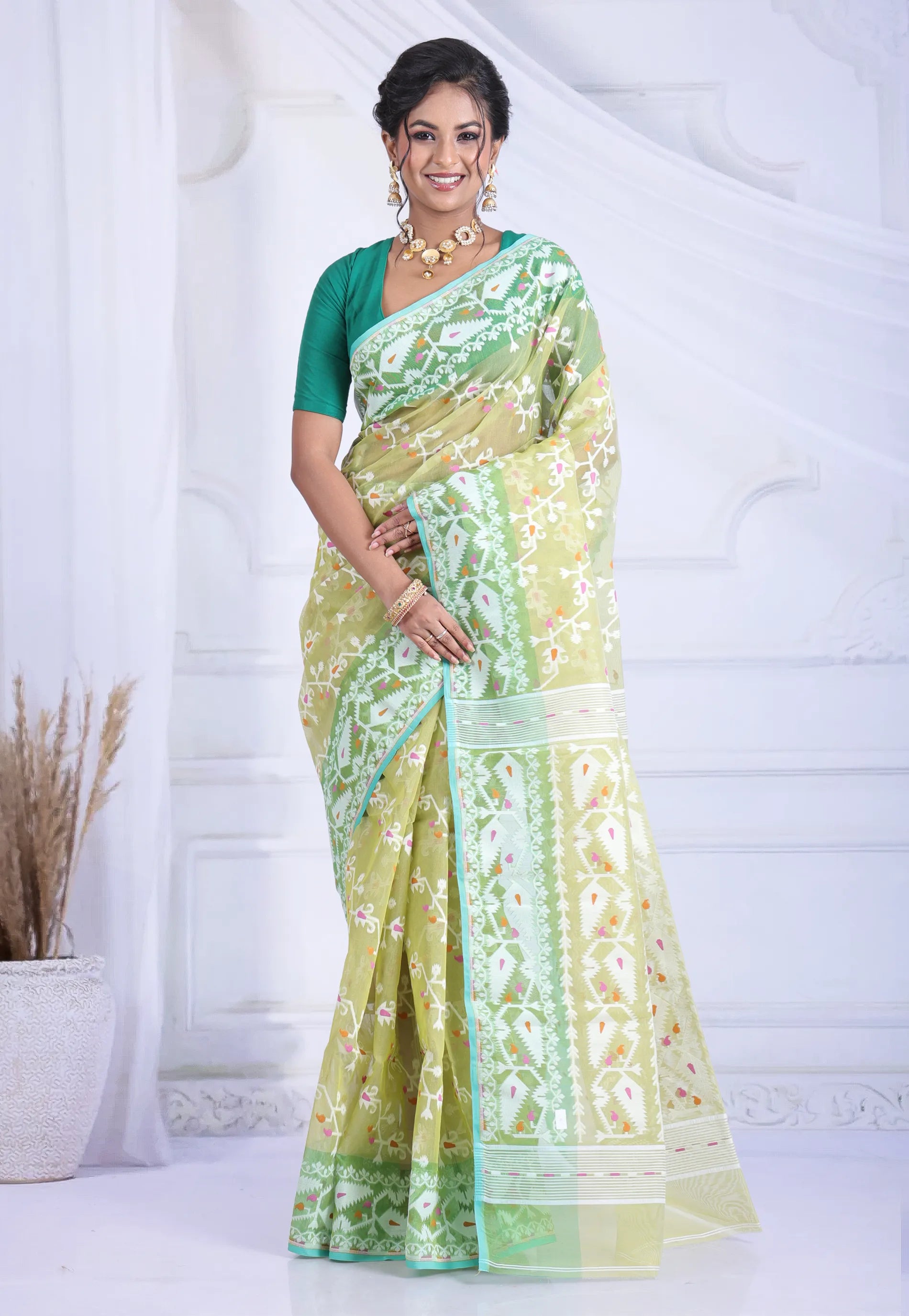 Light Green Dhakai Jamdani Cotton Saree without Blouse Piece - Adi Akshoy & Co.