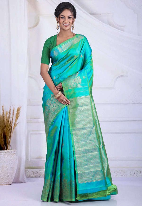 Cross Sea Green Pure Kanjivaram Silk Saree with Blouse Piece - Adi Akshoy & Co.
