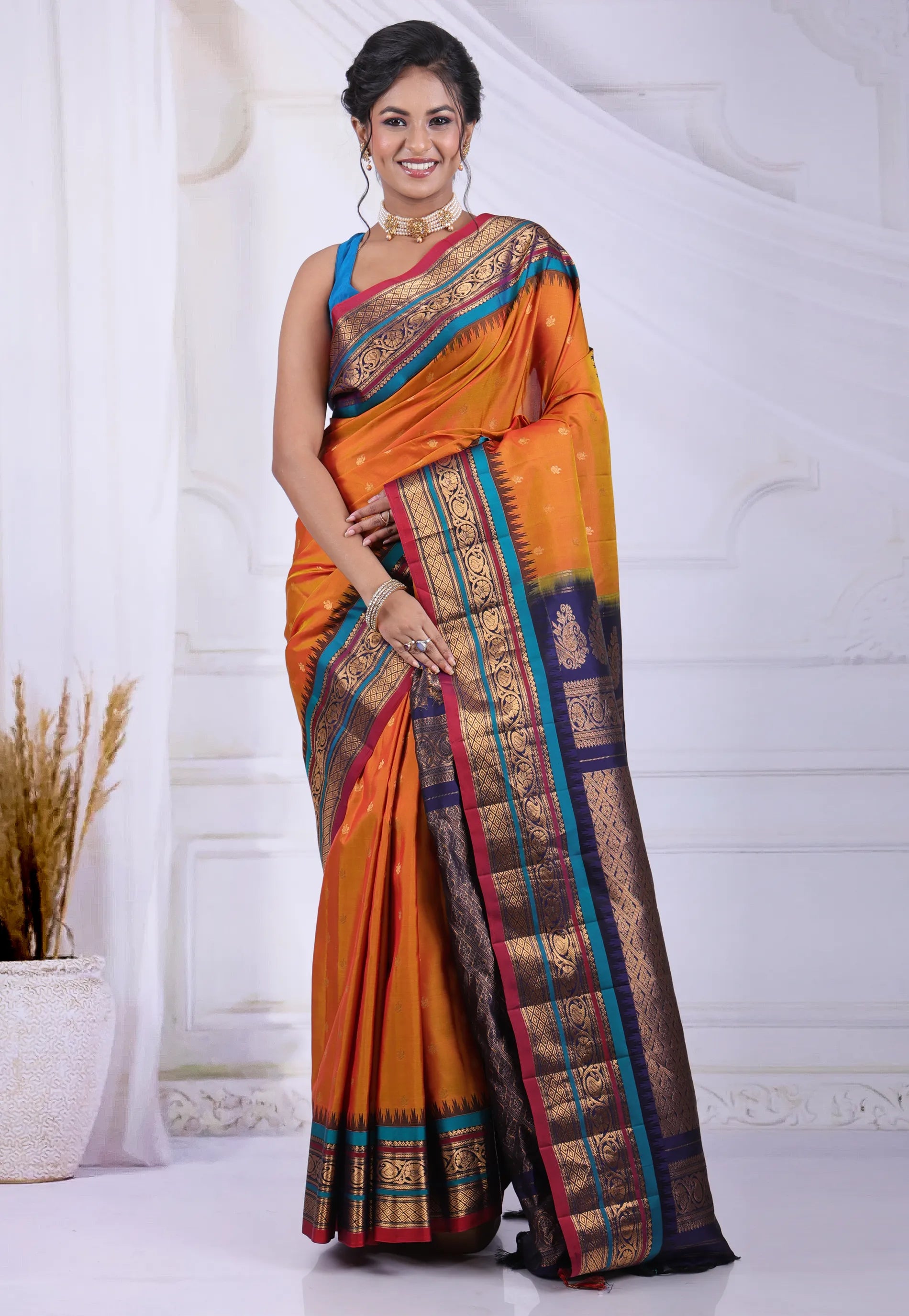 Mustard Yellow Pure Gadwal Silk Saree With Blouse Piece - Adi Akshoy & Co.