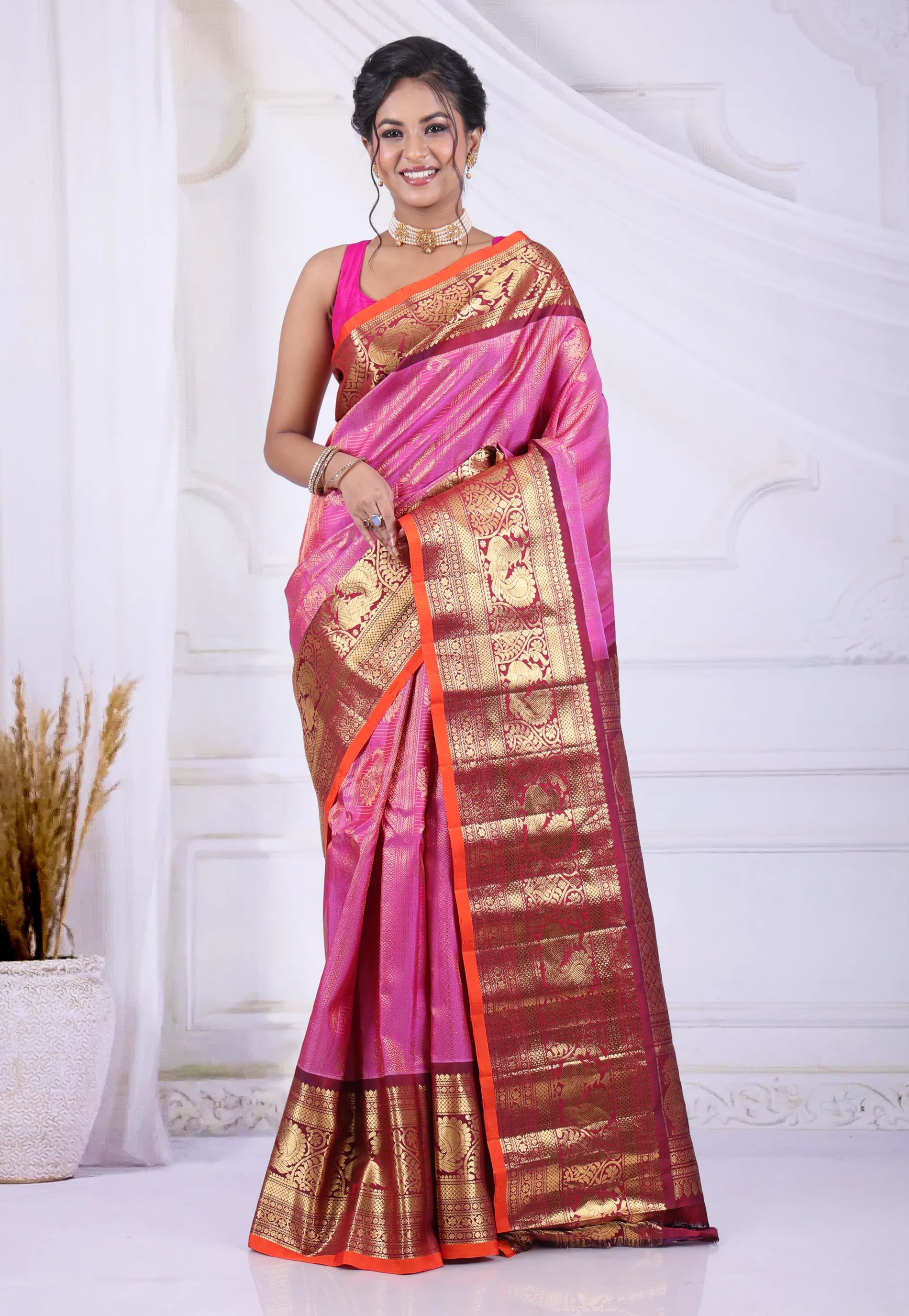 Pink Pure Gadwal Silk Saree With Blouse Piece - Adi Akshoy & Co.