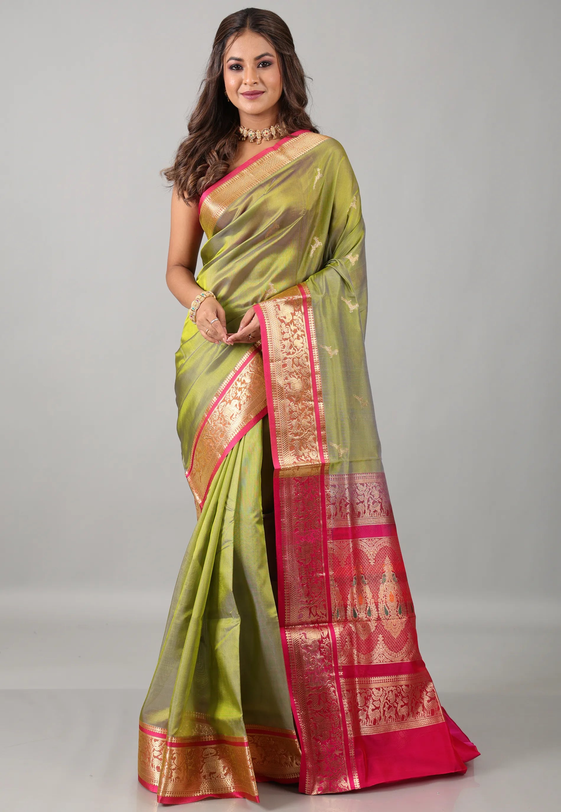 Pesta Green Sico Handloom Saree With Blouse Piece - Adi Akshoy & Co.