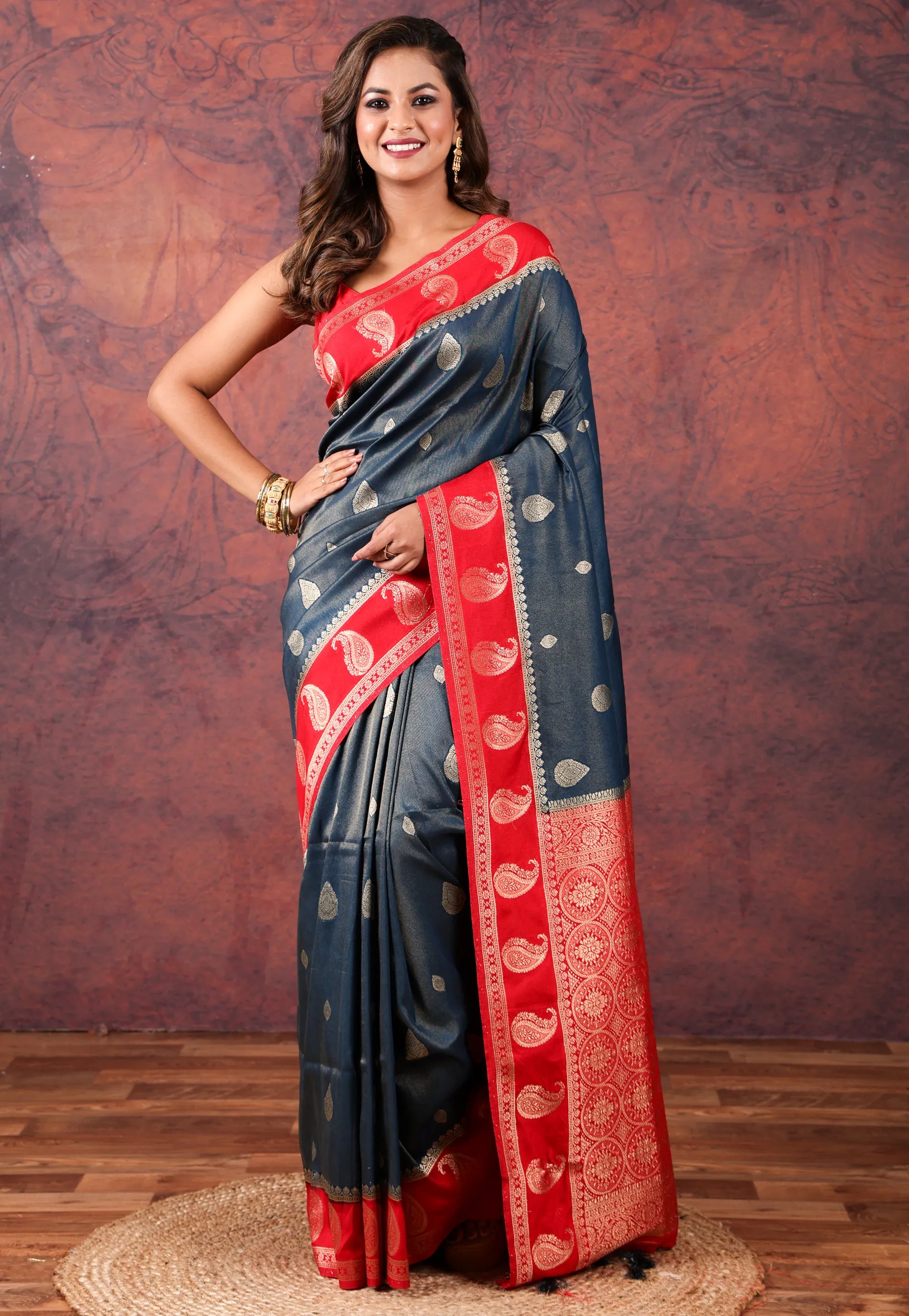 Cross Charcoal Black Tissue Katan Silk Saree With Blouse Piece - Adi Akshoy & Co.