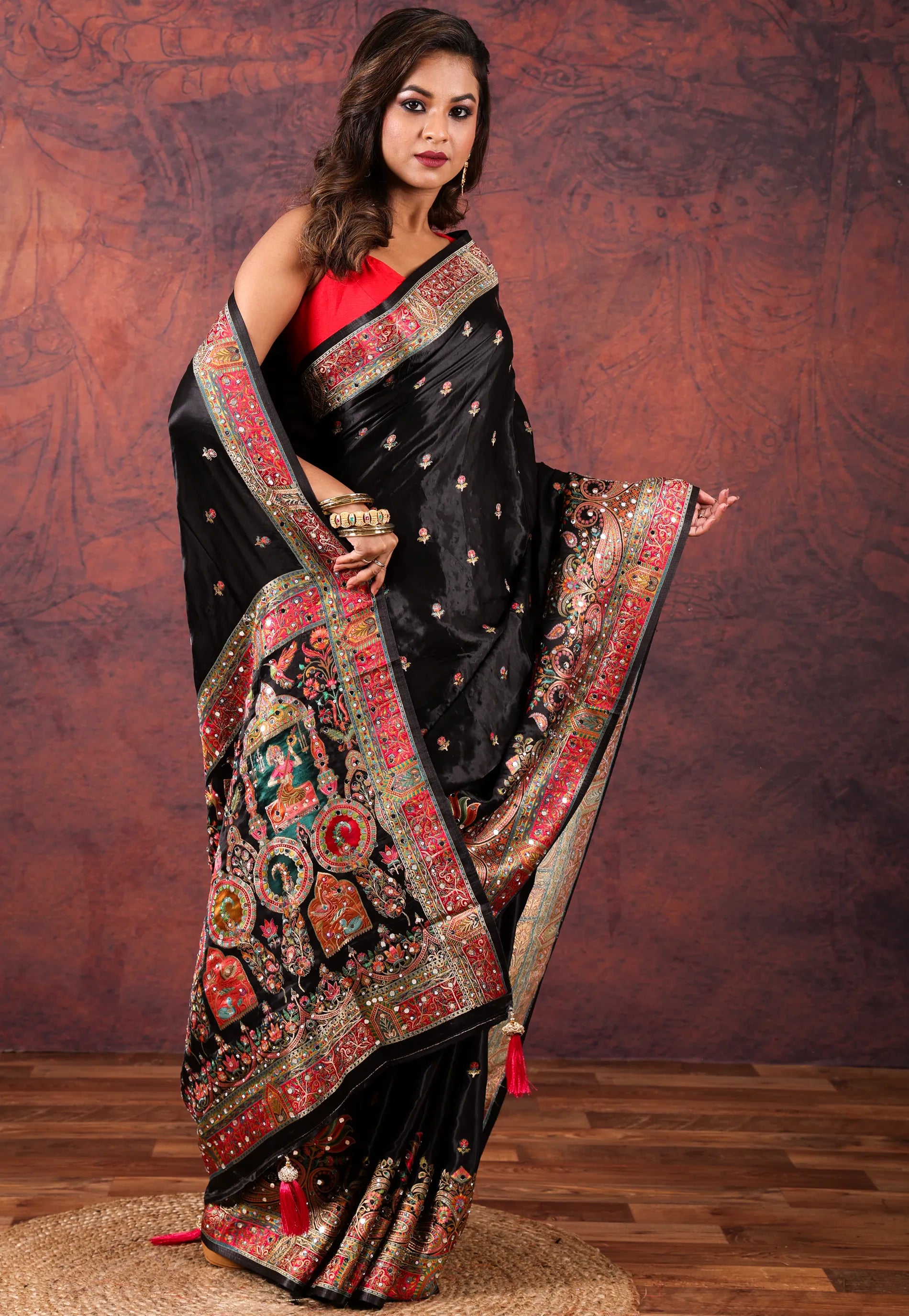 Black Kani Silk Saree With Blouse Piece - Adi Akshoy & Co.