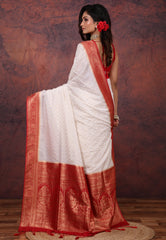 White Katan Korial Silk Saree with Blouse Piece - Adi Akshoy & Co.