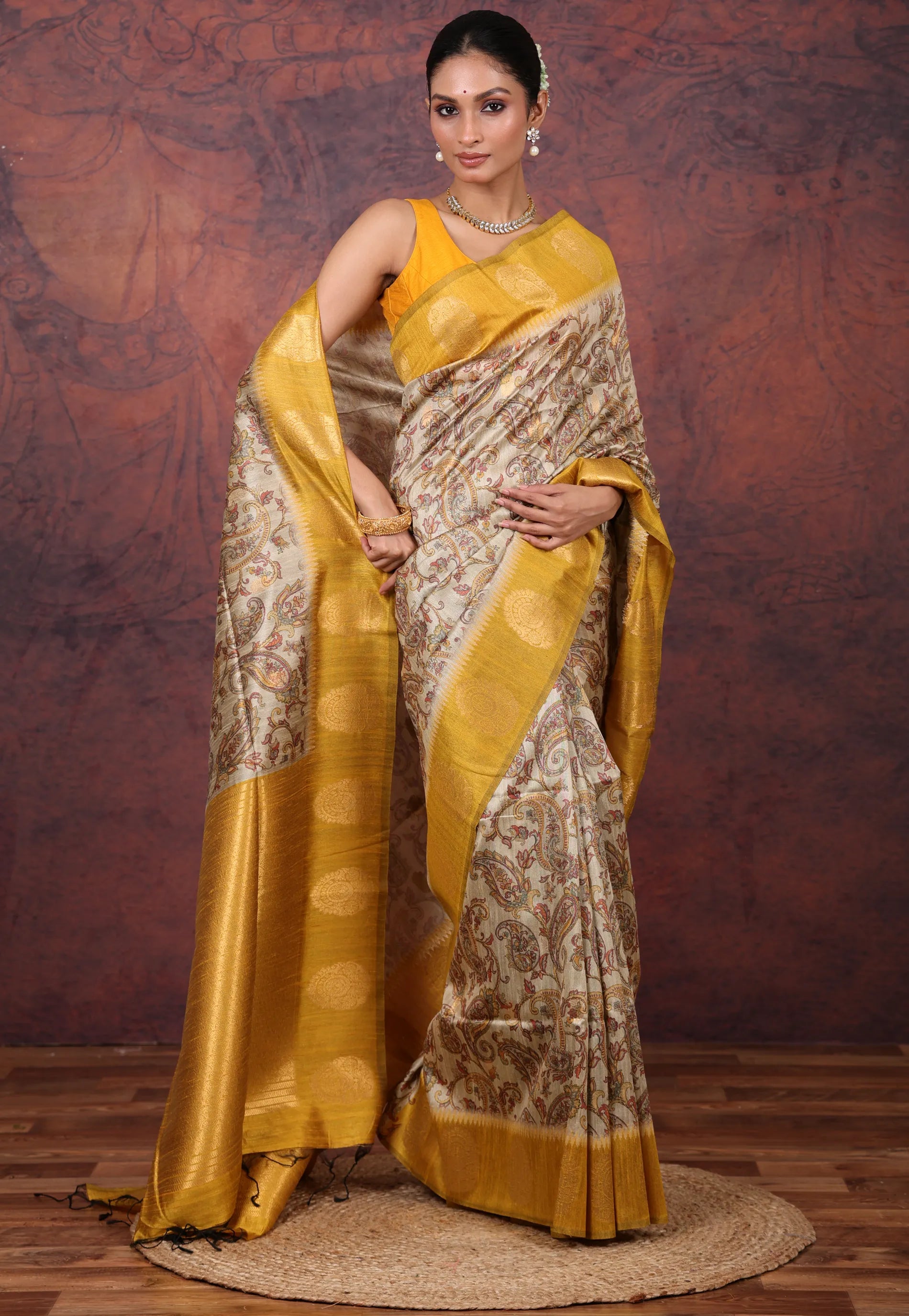 Tussar Colour Tussar Kalamkari Silk Saree with Blouse Piece - Adi Akshoy & Co.