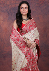 Off White Pure Tussar Kantha Silk Saree With Blouse Piece - Adi Akshoy & Co.