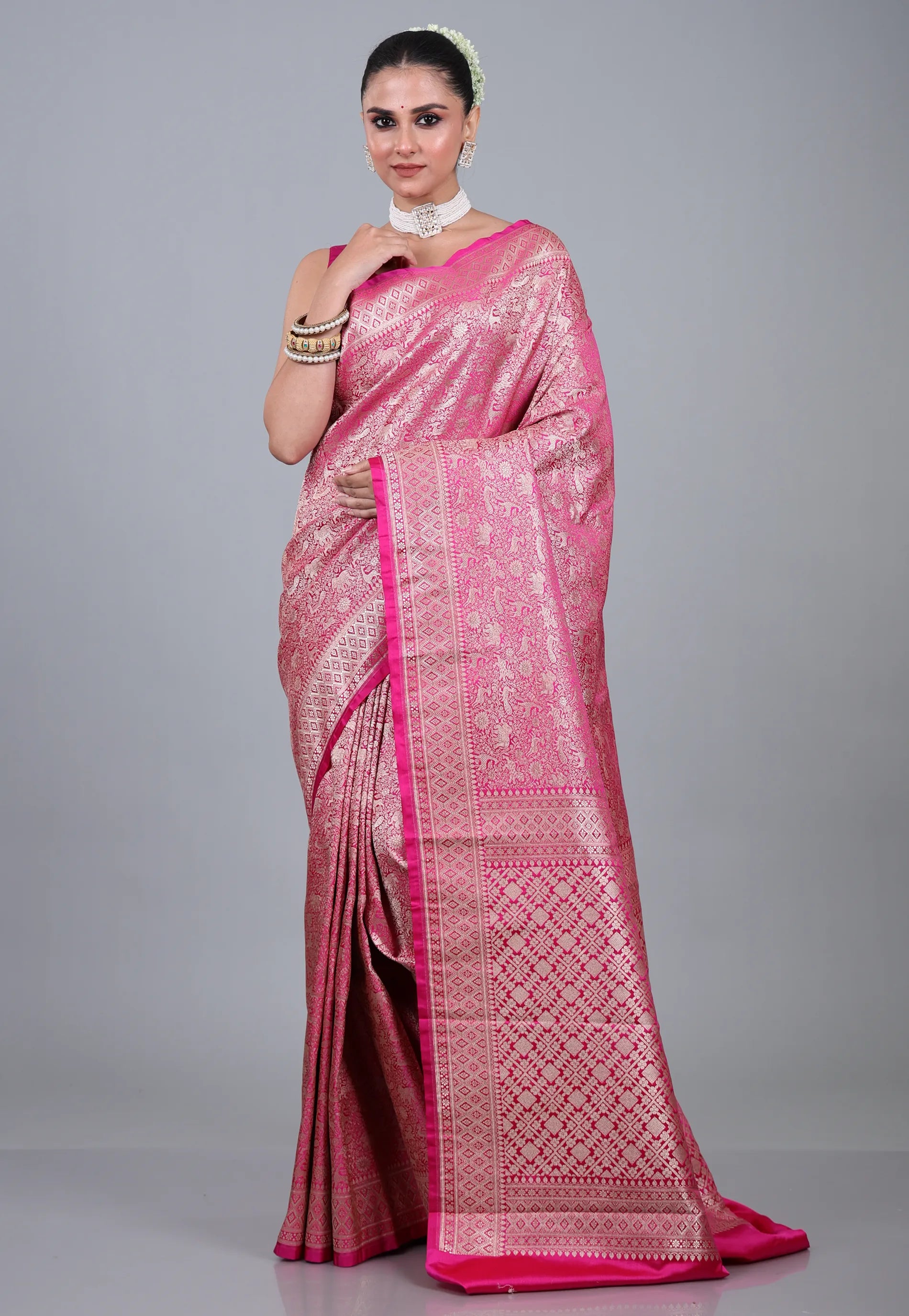 Rani Shikargah Katan Silk Saree With Blouse Piece - Adi Akshoy & Co.