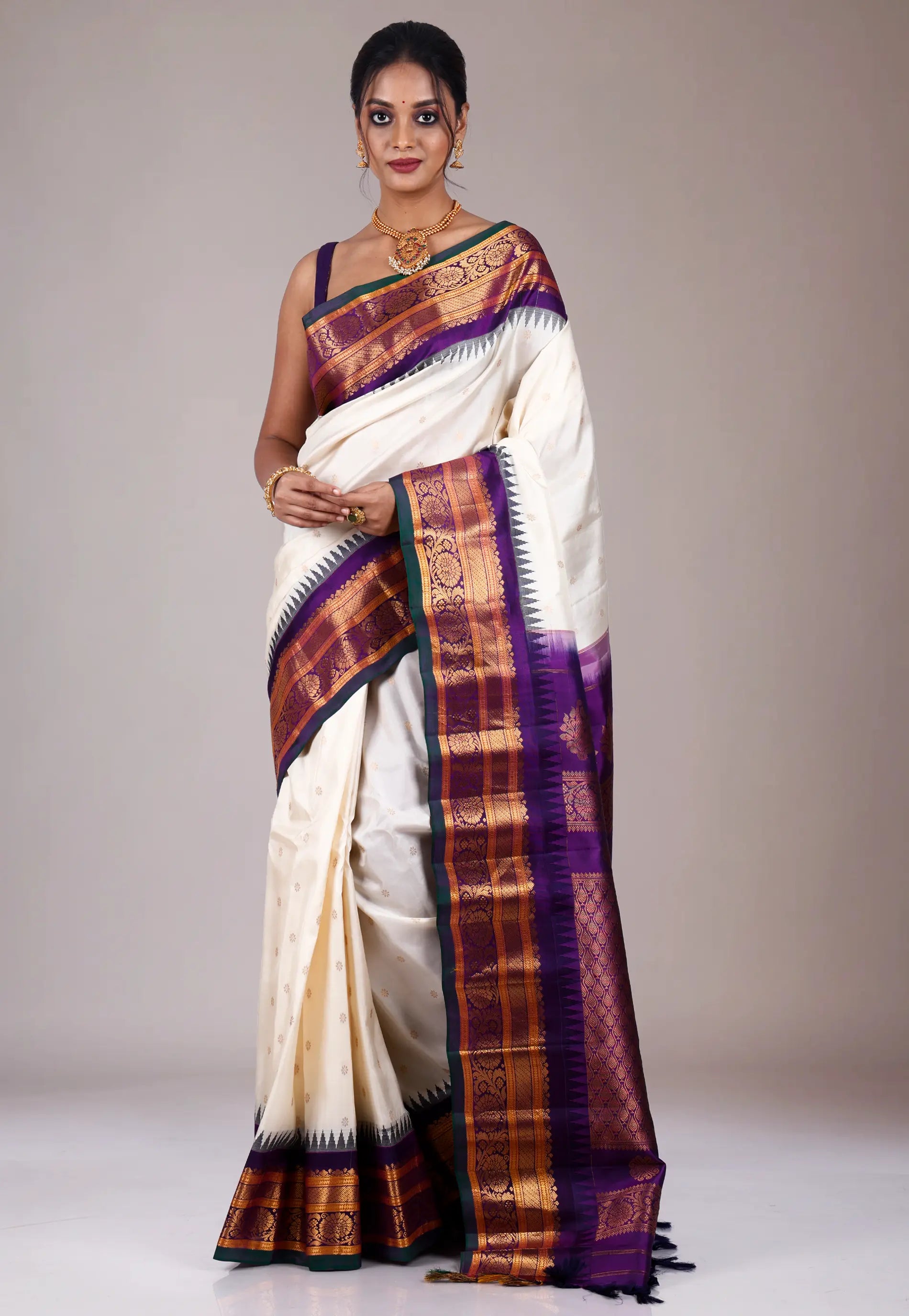 Off White with Purple Border Gadwal Pure Silk Saree With Blouse Piece