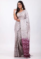 Grey Pure Tussar Dhakai Jamdani Saree with Blouse Piece - Adi Akshoy & Co.