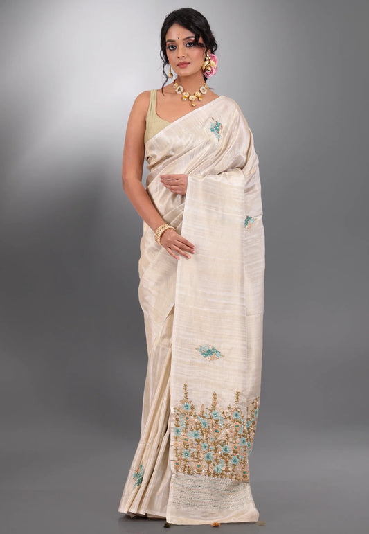 Tussar Colour Handwoven Kantha Silk Saree With Blouse Piece - Adi Akshoy & Co.