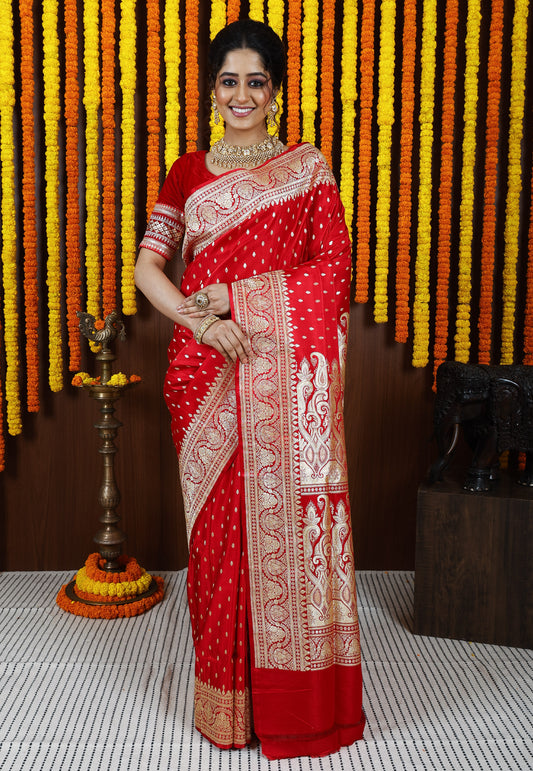 Red Wedding Banarasi Silk Saree with Blouse Piece