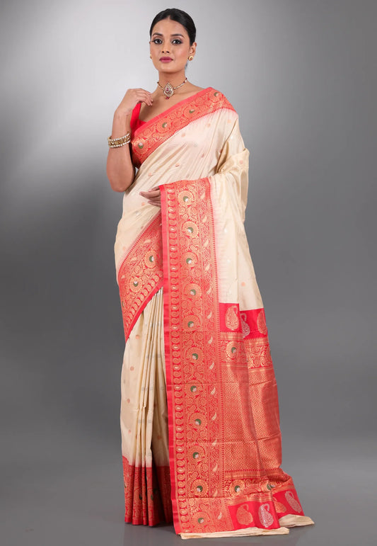 Beige with Red Border Kanjivaram Silk Saree With Blouse Piece - Adi Akshoy & Co.