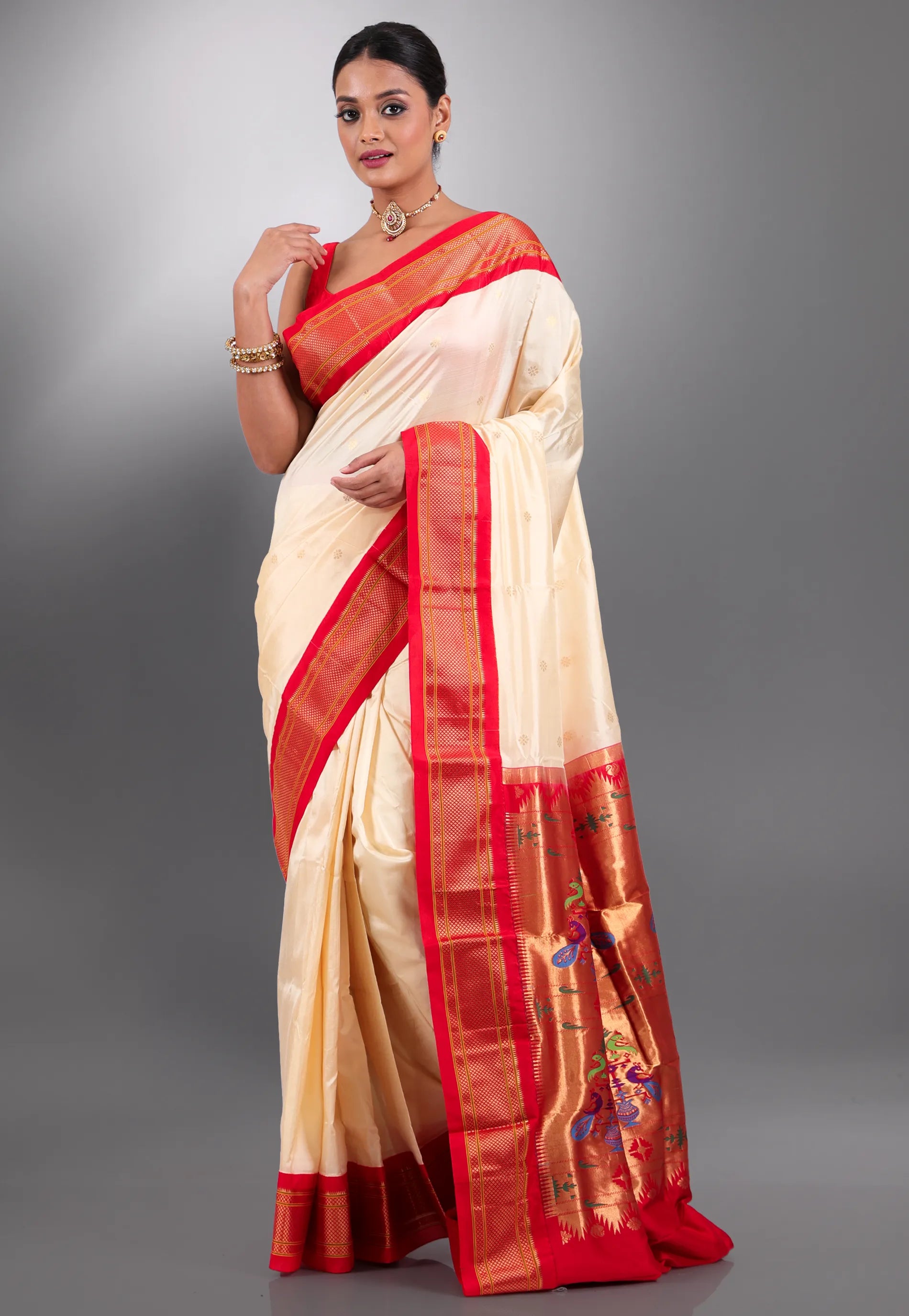 Cream with Red Border Pure Paithani Silk Saree With Blouse Piece - Adi Akshoy & Co.