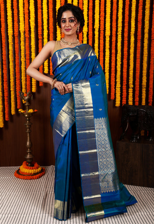 Peacock Blue Kanjivaram Silk Saree With Blouse Piece