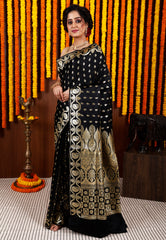 Black Wedding Banarasi Silk Saree with Blouse Piece