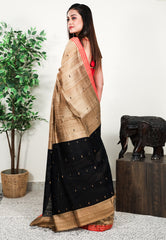 Beige Matka Handloom Pure Silk Saree With Blouse Piece