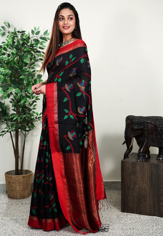 Black Matka Handloom Saree With Blouse Piece