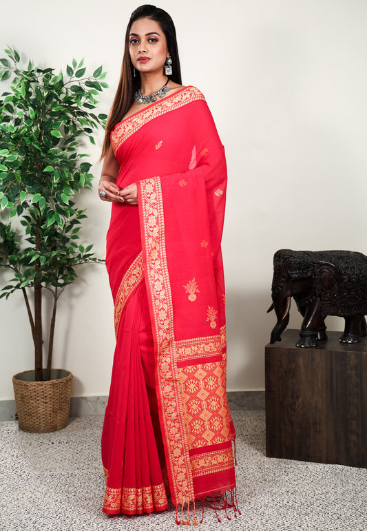 Rani Pink Handloom Saree With Blouse Piece