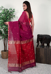 Magenta Sico Handloom Saree With Blouse Piece