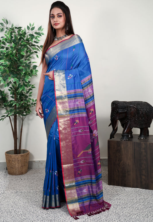 Peacock Blue Blended Silk Handloom Saree With Blouse Piece