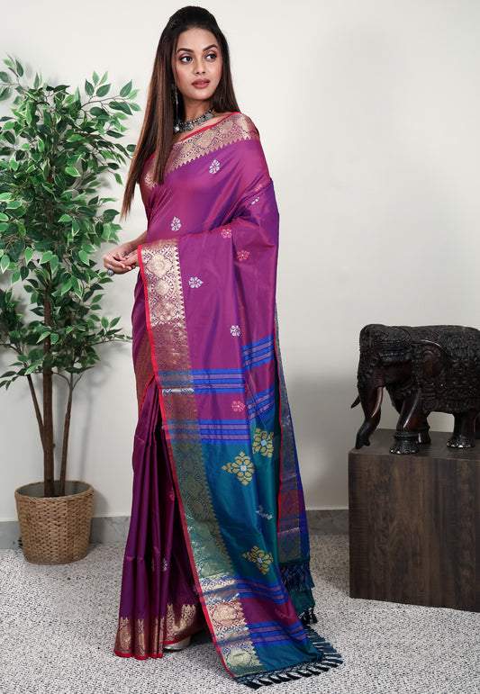 Magenta Blended Silk Handloom Saree With Blouse Piece