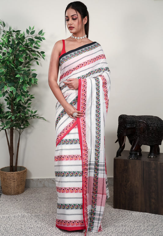 Off White Handloom Saree Without Blouse Piece