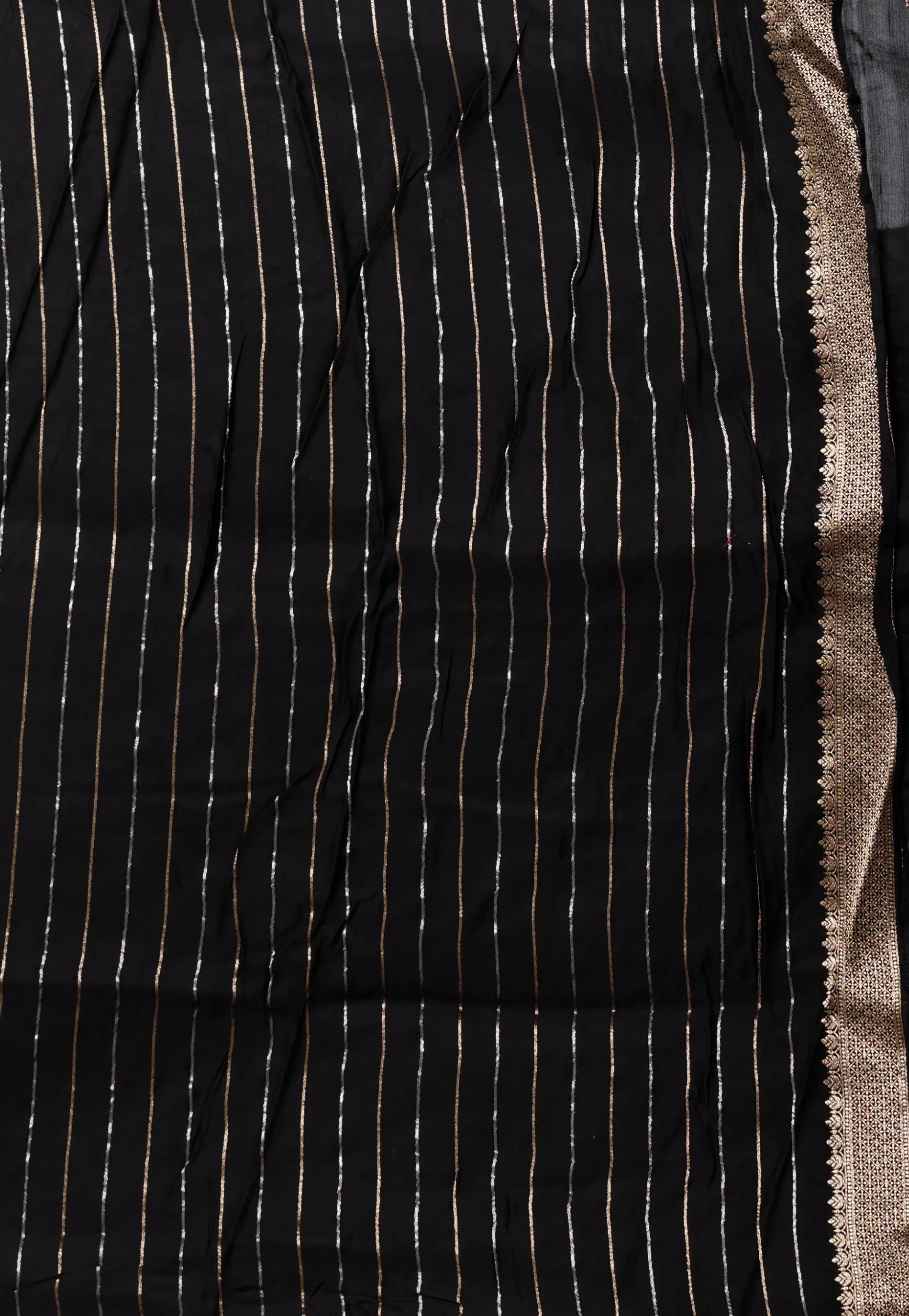 Black Katan Silk Saree With Blouse Piece