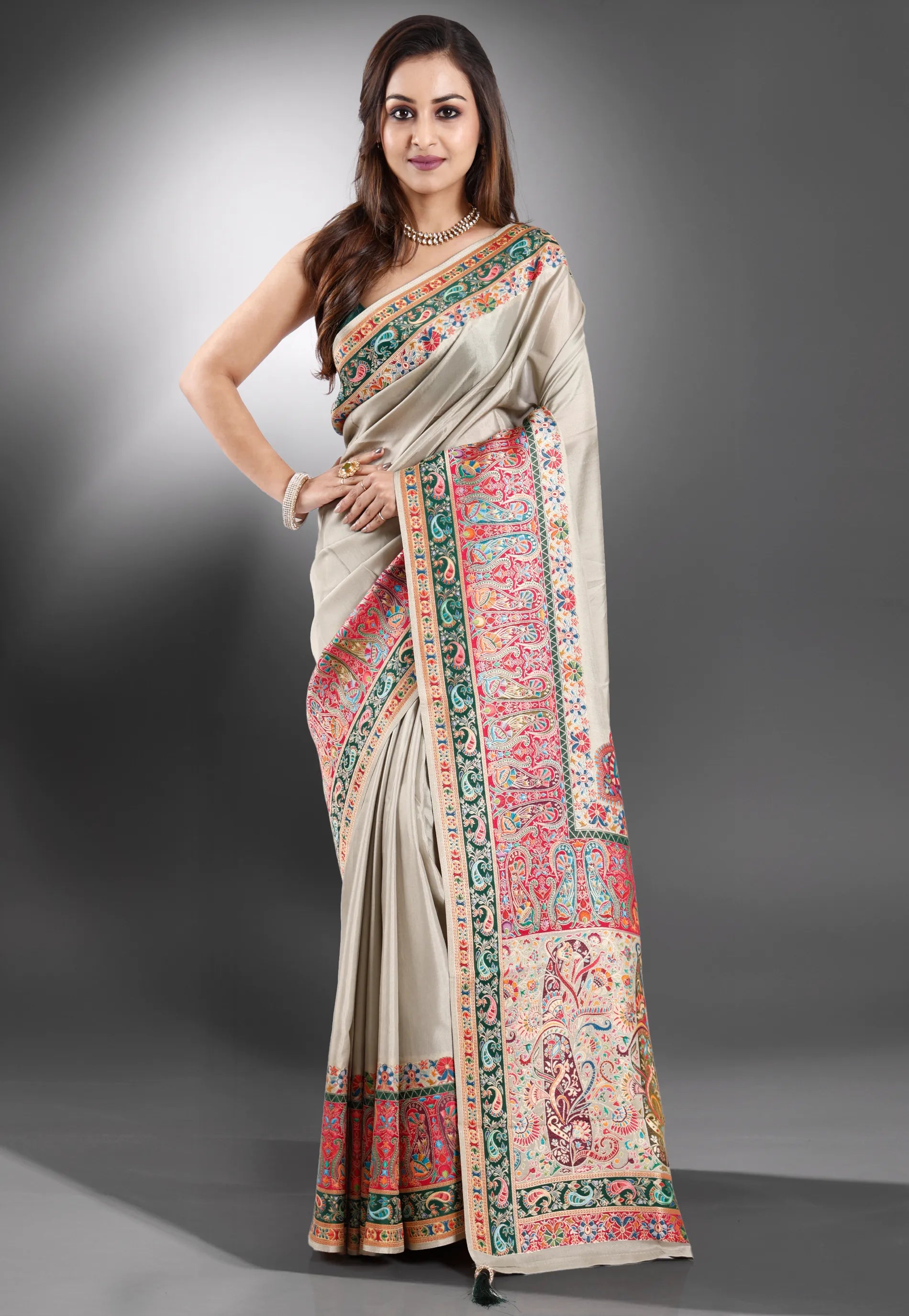 Beige Kani Silk Saree With Blouse Piece