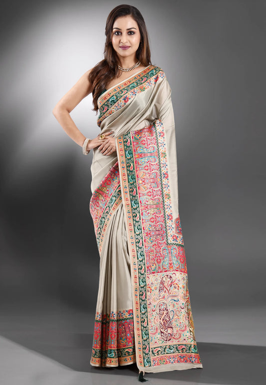 Beige Kani Silk Saree With Blouse Piece