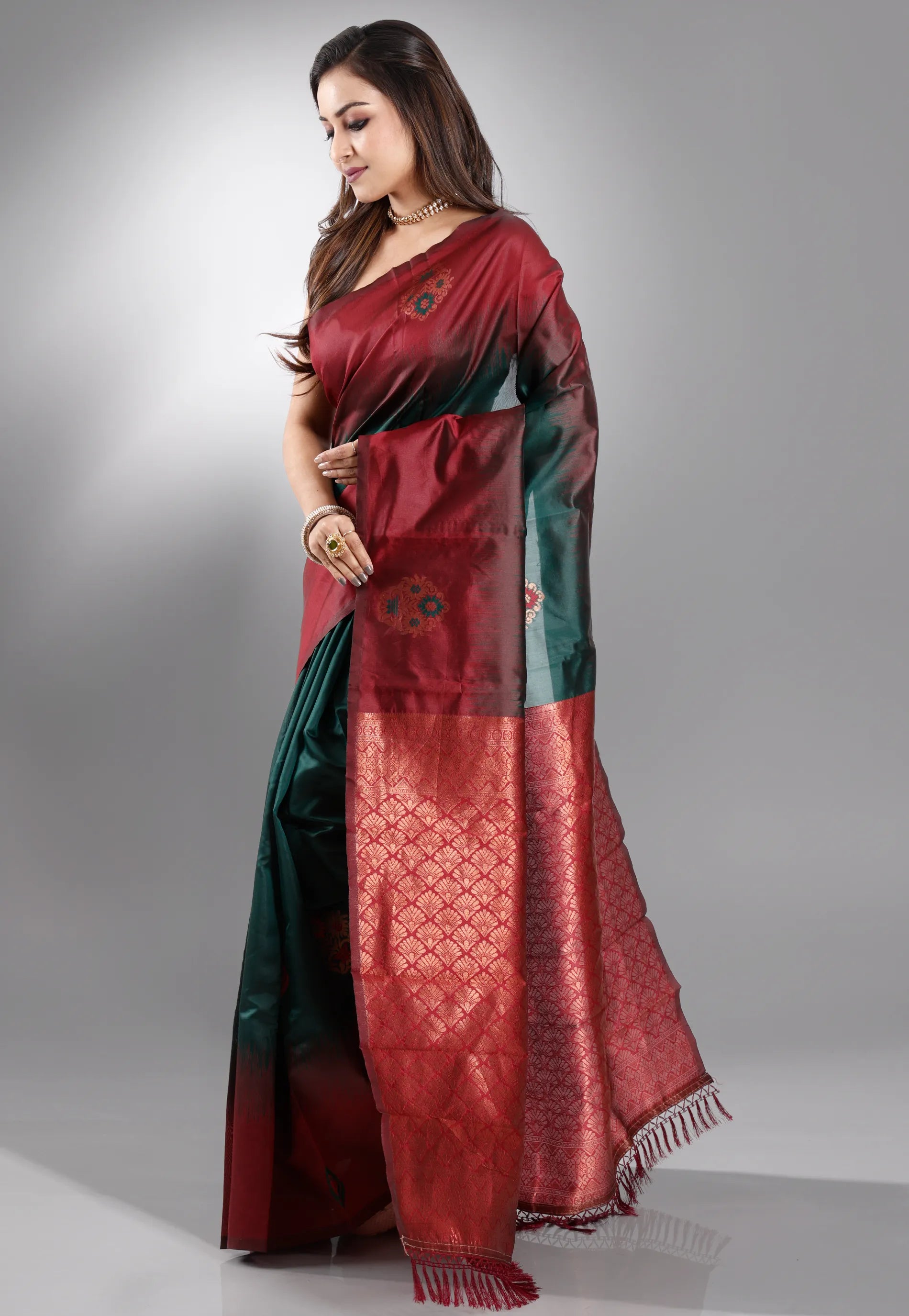 Bottle Green with Maroon Border Kanjivaram Silk Saree With Blouse Piece