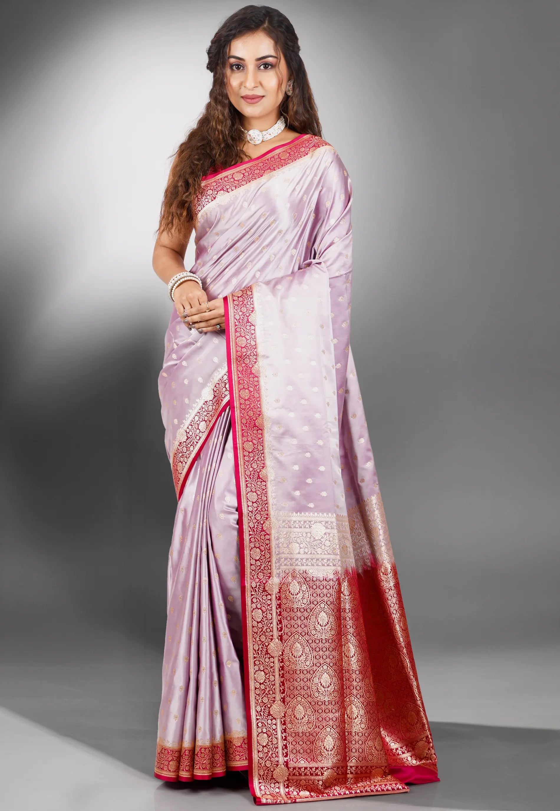Beige Pastel Banarasi Silk Saree With Blouse Piece