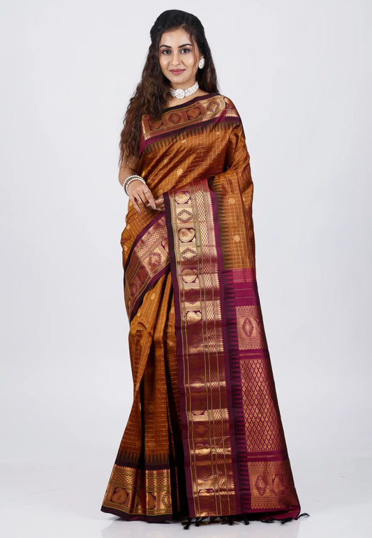 Brown with Magenta Border Gadwal Pure Silk Saree With Blouse Piece