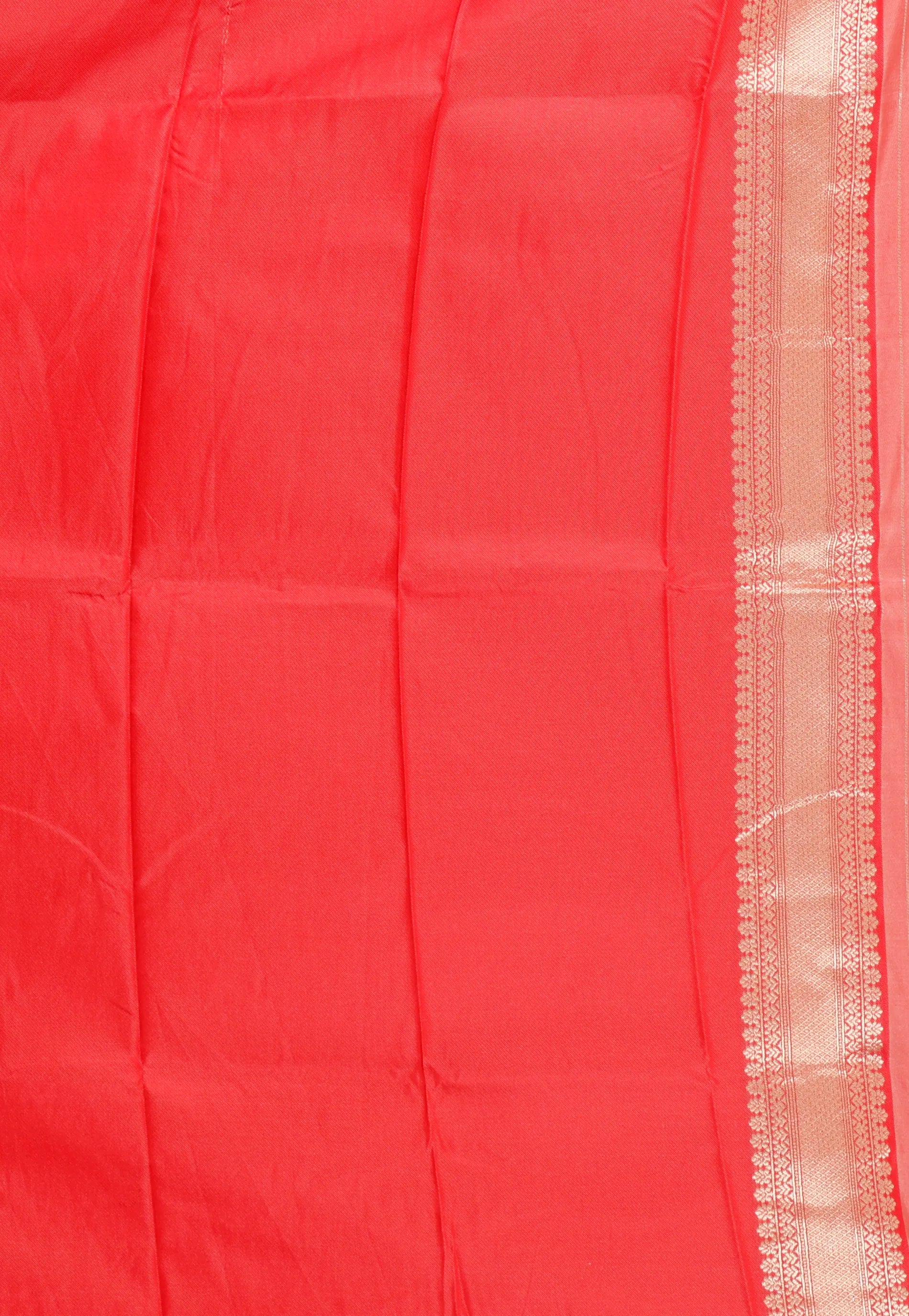 Beige with Red Border Kanjivaram Silk Saree With Blouse Piece