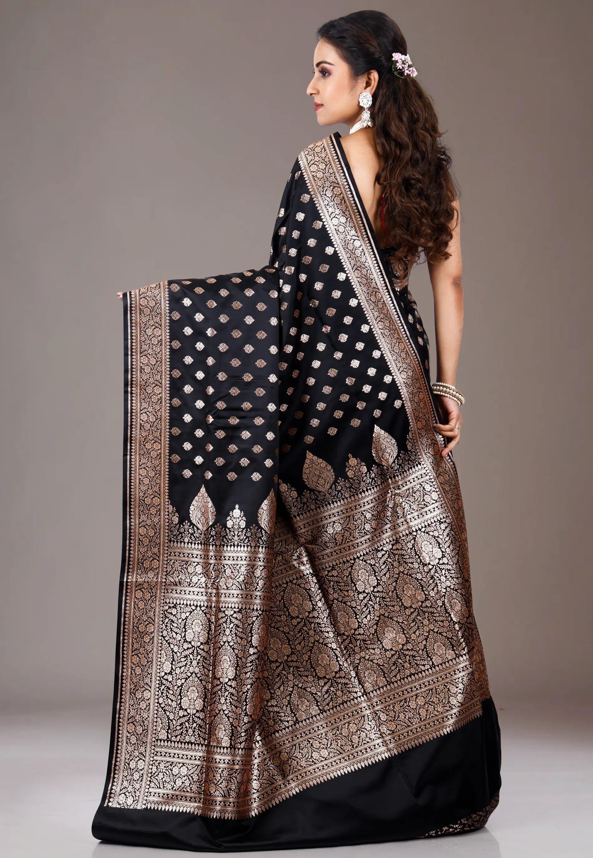 Black Wedding Banarasi Silk Saree with Blouse Piece