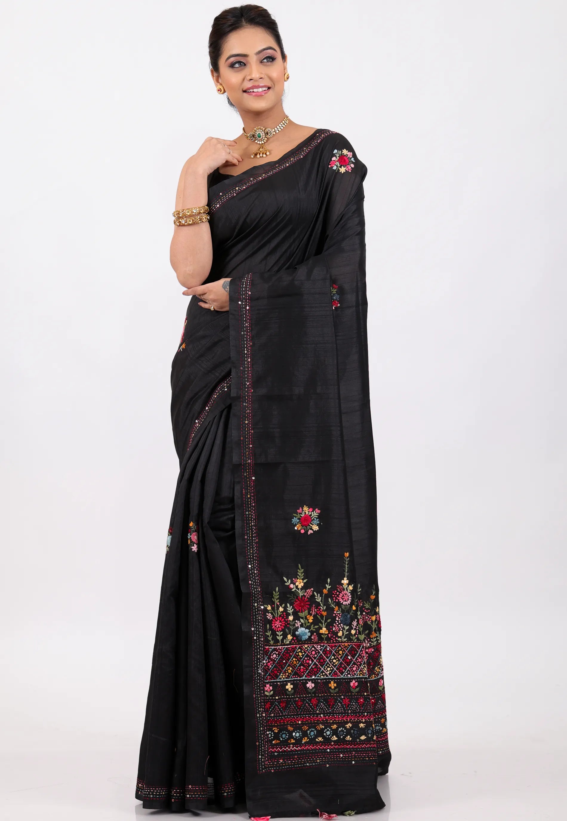 Black Handwoven Blended Silk Kantha Saree With Blouse Piece - Adi Akshoy & Co.