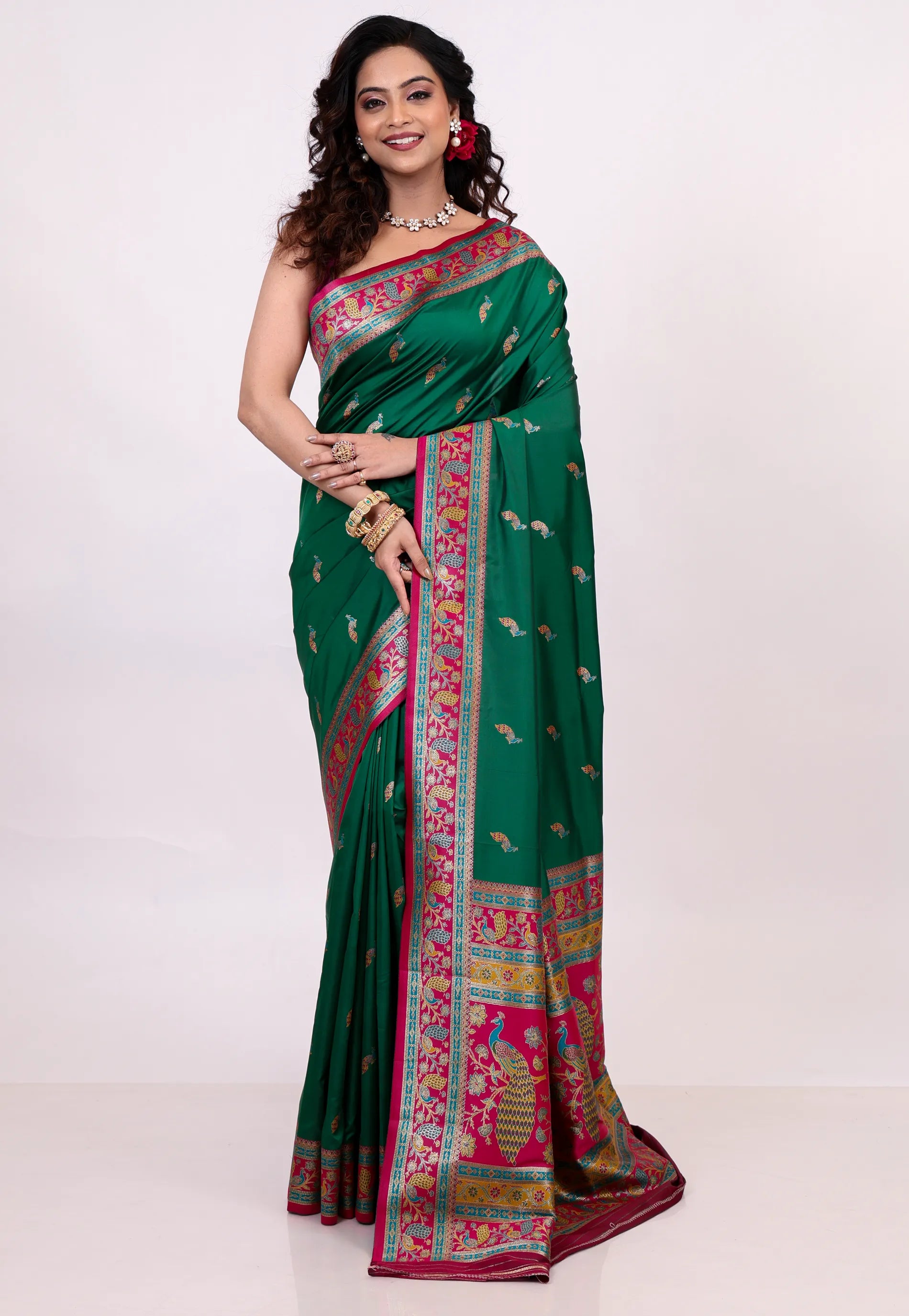 Bottle Green Kani Silk Saree With Blouse Piece - Adi Akshoy & Co.