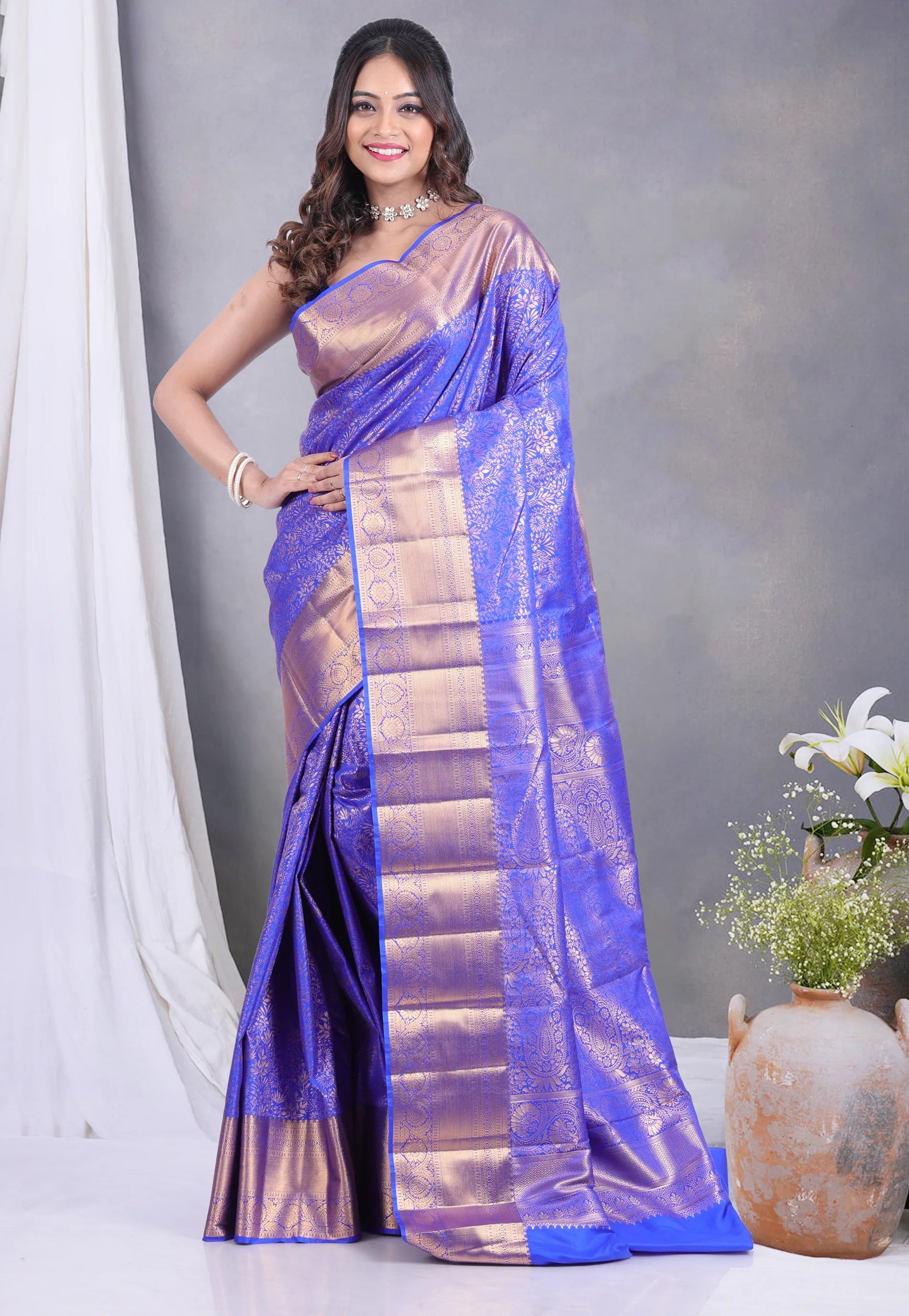 Royal Blue Brocade Kanjivaram Silk Saree with Blouse Piece - Adi Akshoy & Co.