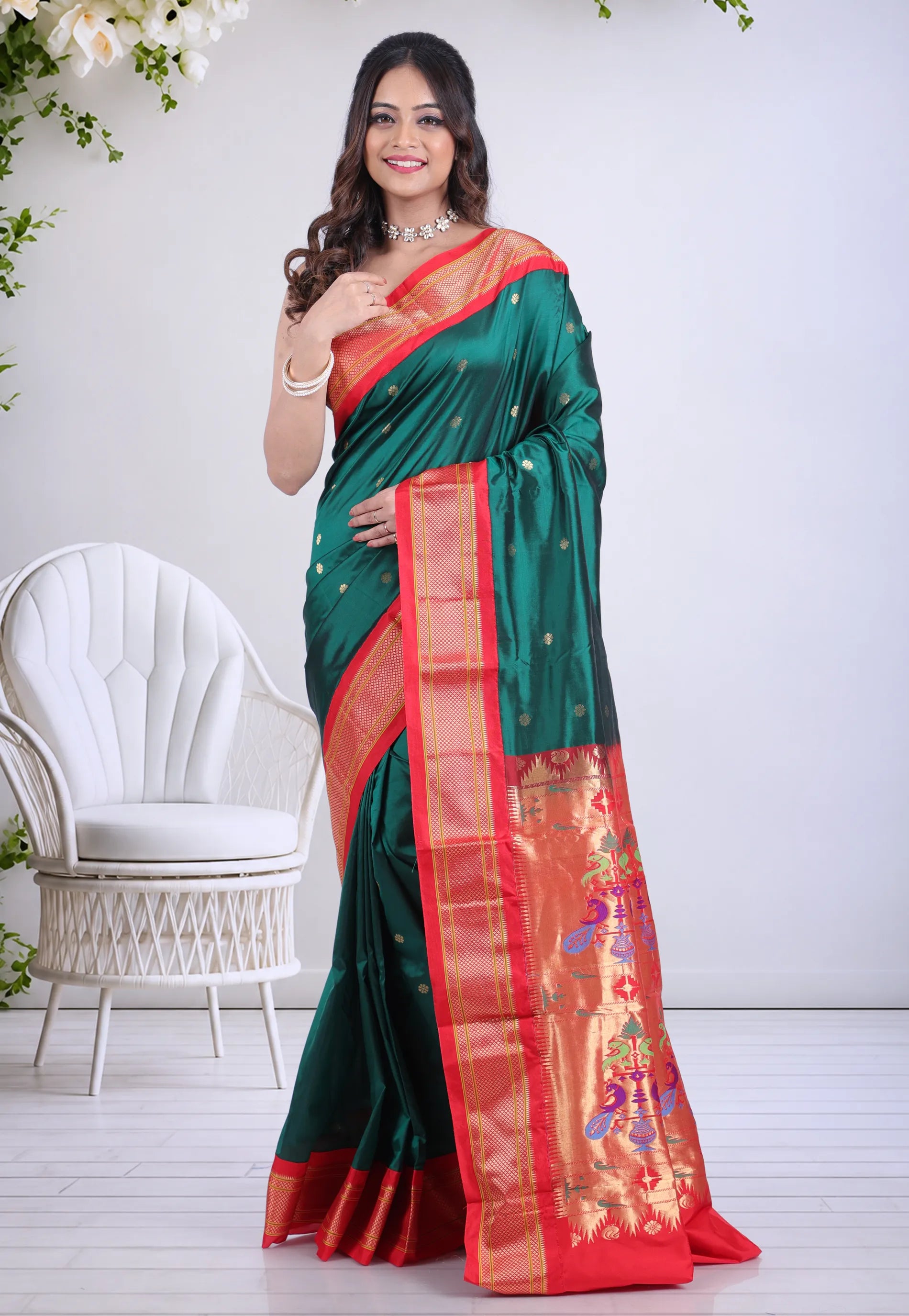 Bottle Green Pure Paithani Silk Saree With Blouse Piece - Adi Akshoy & Co.